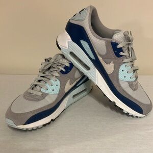 Nike Air Max 90 Gray and Blue Sneakers